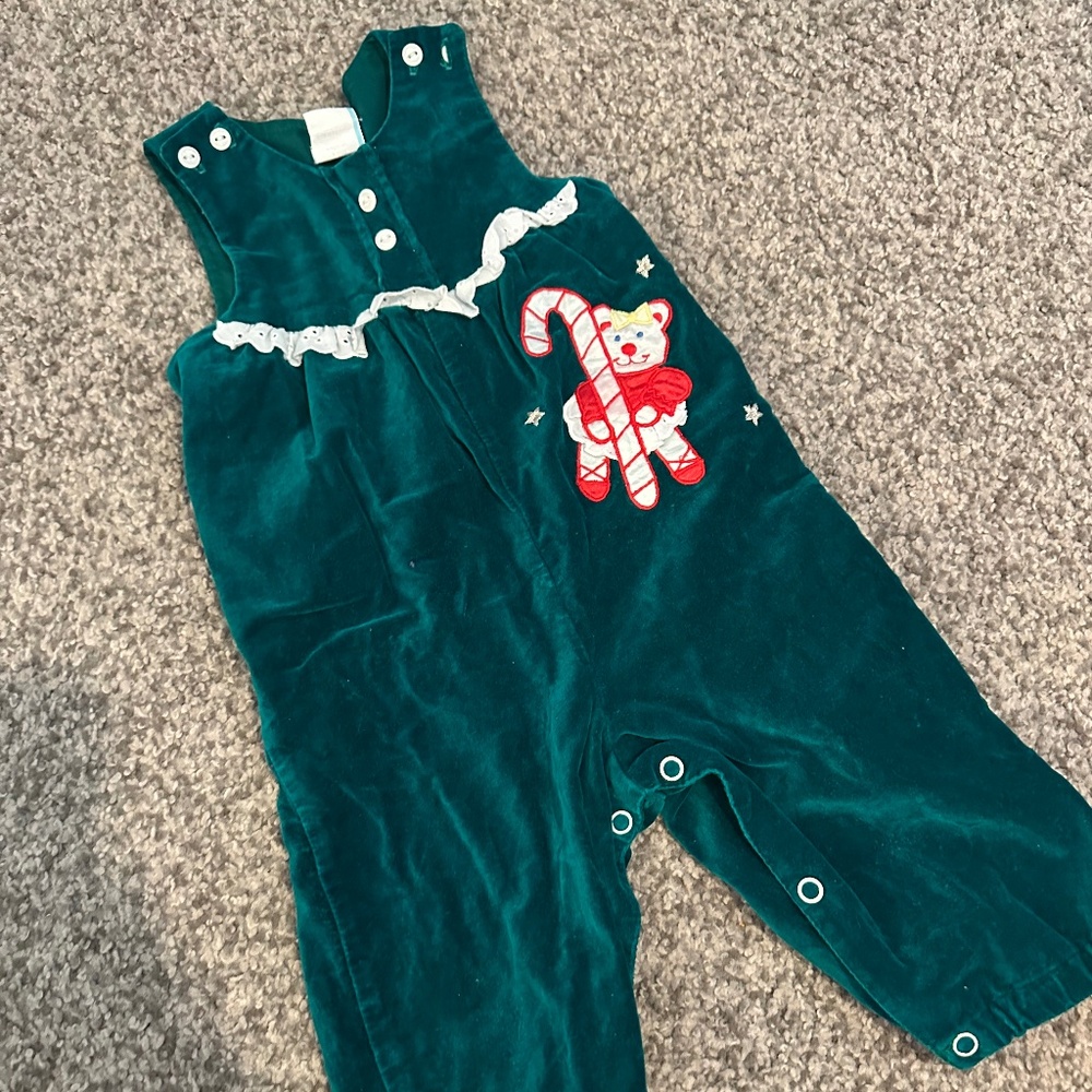Shiny velvet retro christmas jumpsuit